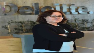 Çalışan kadınlar tükenmişlik hissi ve stres yaşadıklarını belirtiyor