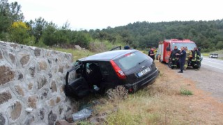 Çanakkalede trafik kazası: 3 yaralı