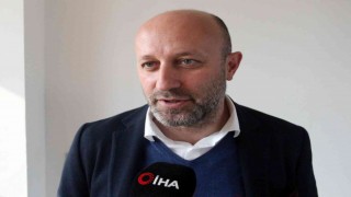 Cenk Ergün: Her iki değerli başkan adayımıza da aynı yakınlıkta ve aynı uzaklıktayım