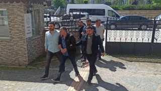 Çok miktarda uyuşturucu ile yakalanan 2 kişi adliyede