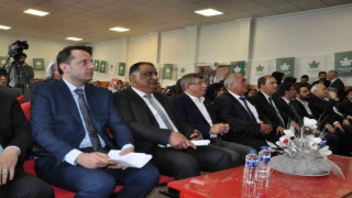 Davutoğlu Karsta umduğunu bulamadı