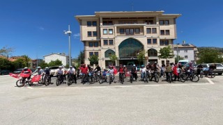 Derebucakta protokol gençlerle pedal çevirdi