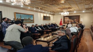 Diyanet İşleri Başkanı Erbaş, ABDli ve Kanadalı Müslüman kanaat önderleriyle görüştü