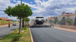 Döşemealtı Belediyesi, ilçeyi modern yollara kavuşturuyor
