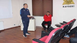 Dr. Mustafa Palancıoğlu Grassroots-C Futbol Antrenör Kursu Kayseride başladı