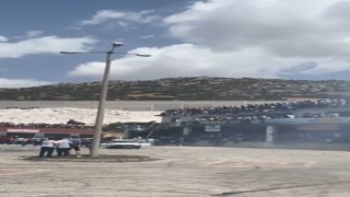 Drift festivalini izleyenlerin bulunduğu balkon çöktü, faciadan dönüldü
