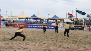 Dünya yıldızları Kuşadası Sevgi Plajında maçlarına başladı