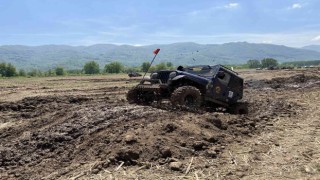 Düzcede off-road yarışları heyecanlı anlara sahne oldu