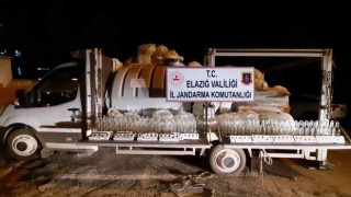 Elazığda 3 bin 500 litre kaçak şarap ele geçirildi