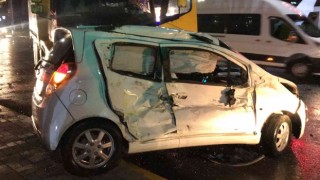Elazığda kamyon ile otomobil çarpıştı: 1 yaralı