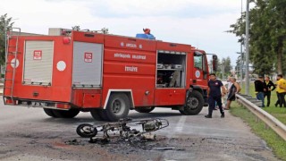 Emanet verdiği motosikletinden geriye yakıt deposunun kapağı kaldı