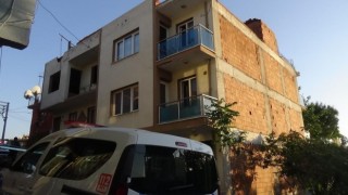 En küçük çocuğunun yanında karısını öldüren zanlı tutuklandı