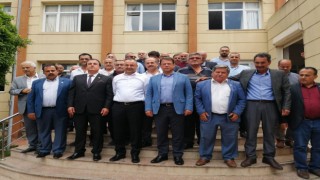 Eryılmaz: 42 mahallemizde bozuk tek bir yolumuz kalmayacak
