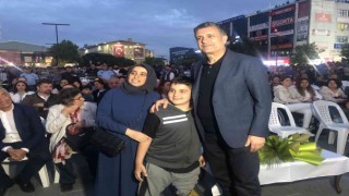 Esenyurtta Haluk Levent rüzgarı esti