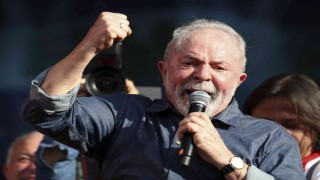 Eski Brezilya Devlet Başkanı Lula: “Zelenskiy savaştan en az Putin kadar sorumlu”