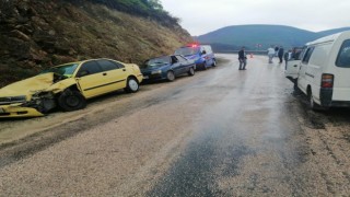 Eskişehirde trafik kazası: 2 yaralı