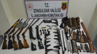 Evden cephane çıktı