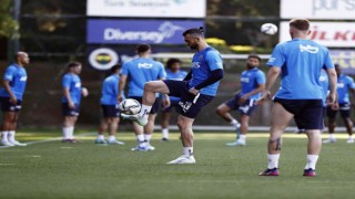 Fenerbahçe, Fatih Karagümrük maçı hazırlıklarını tamamladı