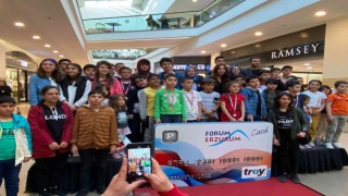 Forum Erzurumda geleneksel satranç turnuvası
