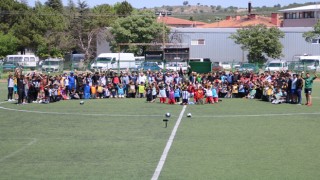 Gedizdeki futbol turnuvasına ilgi