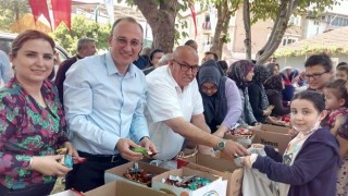 Geleneksel Çörek Derme etkinliğine yoğun ilgi yaşandı