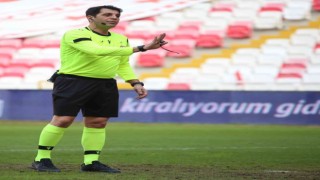 Giresunspor - Başakşehir maçının VARı Mustafa Öğretmenoğlu