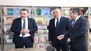 Göbelezoğlu Ortaokulunda kütüphane açılışı gerçekleştirildi