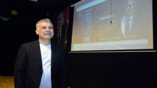 Görme engelli vatandaşın komedi gösterisi kahkaha tufanı estirdi