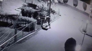 Güvenlik görevlisi hırsızı suçüstü yakaladı