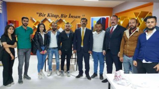 Hakkaride ‘Kütüphane Söyleşisine yoğun ilgi