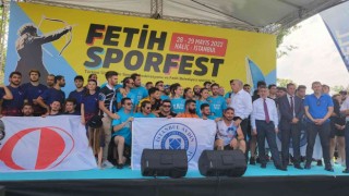 Haliçteki Fetih Sporfestte 35 üniversiteden 594 sporcu mücadele etti