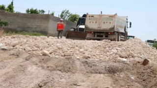 Haliliyede üç mahallenin daha yol ağı genişletiliyor