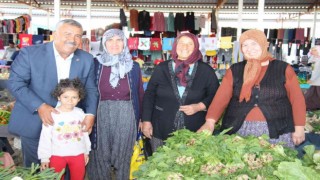 Hassada çatısı çöken semt pazarı yeniden hizmete girdi