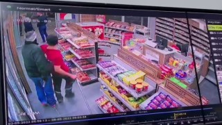 Hatayda silahlı gasp kamerada