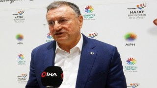 Hatayspor Onursal Başkanı Savaş: Türk bir teknik direktör ile görüşüyoruz