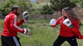 Hatice Akbaş gözünü olimpiyatlara dikti