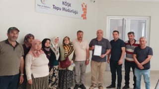 Hayırsever aile arsalarını belediyeye bağışladı