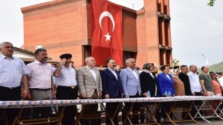Hıdrellez programına halk yoğun ilgi gösterdi