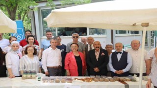Huzurevinde açık hava şenliği ilgi gördü