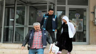 İkametlerden 181 bin TLlik ziynet eşyası çalan kadınlar yakalandı