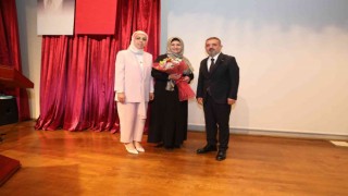 İkbal Gürpınar, Sincanlı kadınlarla buluştu