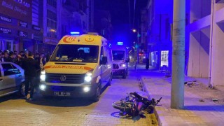 İki motosiklet kafa kafaya çarpıştı: 4 yaralı