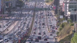 İstanbulda pazar günü trafik yoğunluğu yüzde 49lara ulaştı