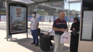 İstanbulda toplu taşımada vatandaşların maske kararsızlığı