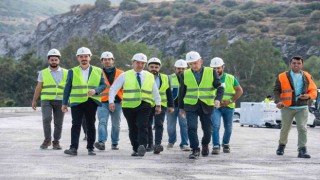 İzmir Büyükşehir Belediyesinden yol yatırımları için dev bütçe