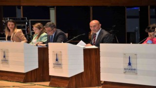 İzmir Büyükşehir Meclisinin gündemi kesin hesaplar