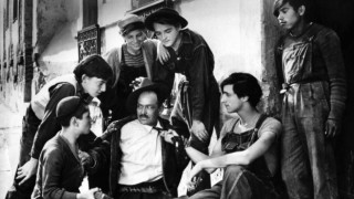 İzmir Ekonomide 72 yıllık tarihi filme özel gösterim