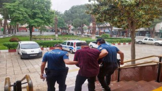 İzmir polisi bayramda da suçlulara göz açtırmadı