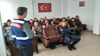 Jandarmadan ormancılara kenevir tanıtıldı