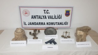 Jandarmanın yaptığı baskında evden tarih çıktı